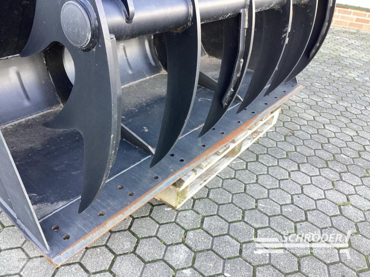 Sonstige Industriemaschinen del tipo Alö POWERGRAB L+ 220 | SCHÄFFER AUFNAHME, Gebrauchtmaschine In Norden (Immagine 6)